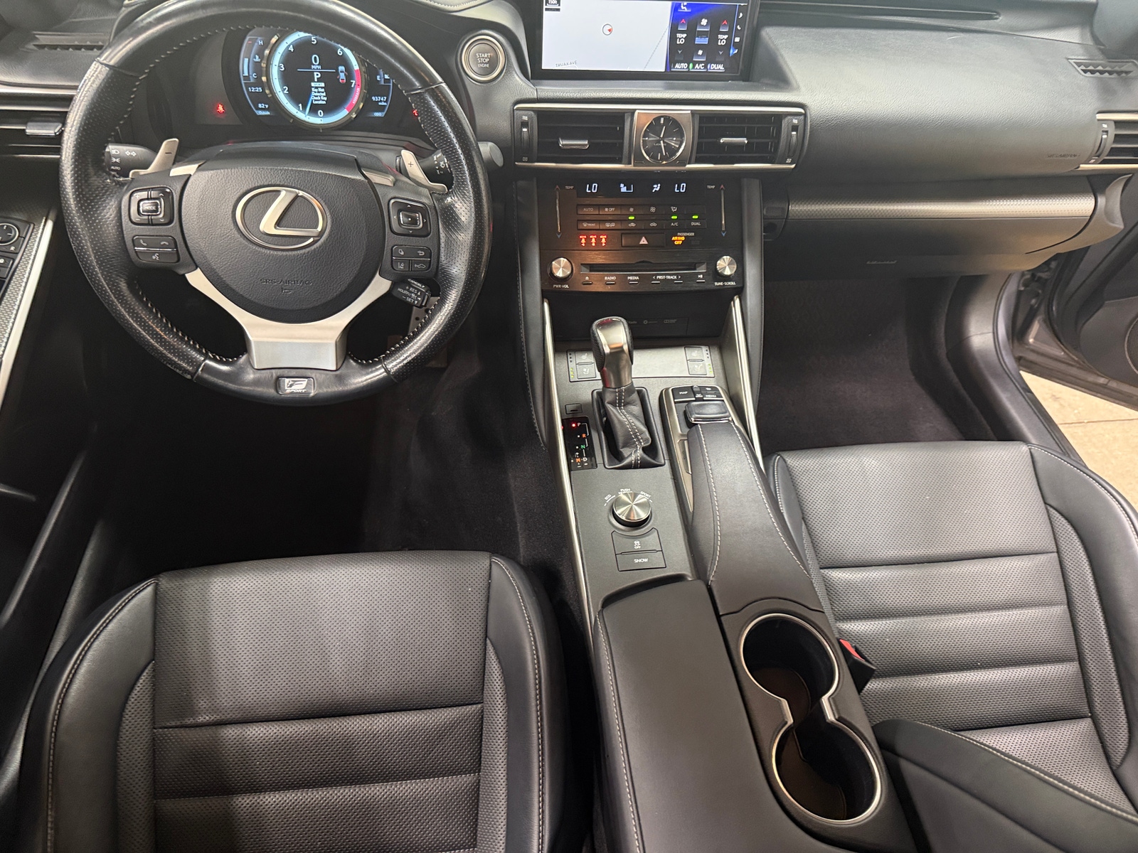 Thumbnail: 2017 Lexus IS - 3