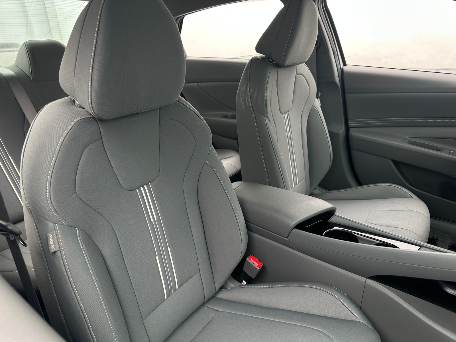 Thumbnail: 2023 Hyundai Elantra - 2