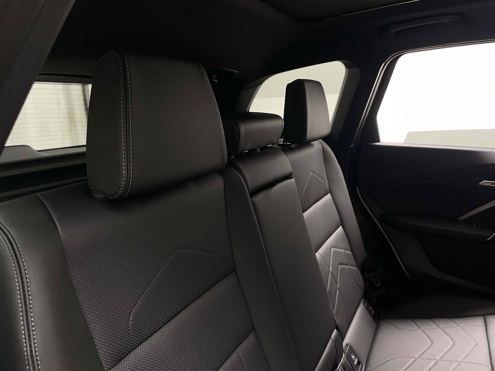 Thumbnail: 2024 BMW X1 - 5