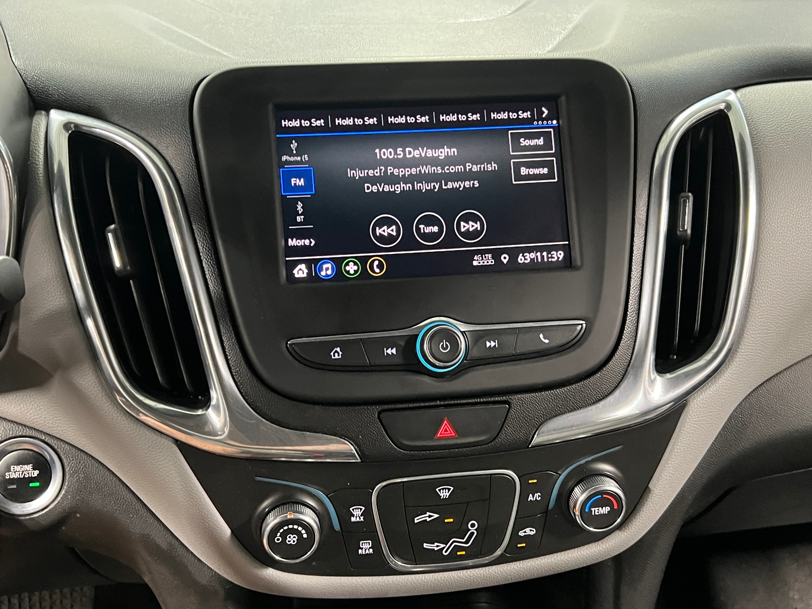 Thumbnail: 2020 Chevrolet Equinox - 4