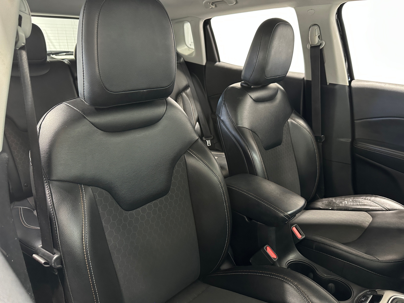 Thumbnail: 2018 Jeep Compass - 2