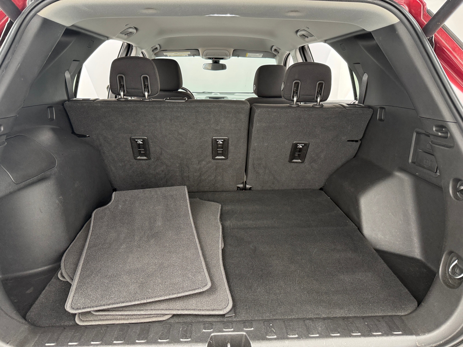 Thumbnail: 2018 Chevrolet Equinox - 7