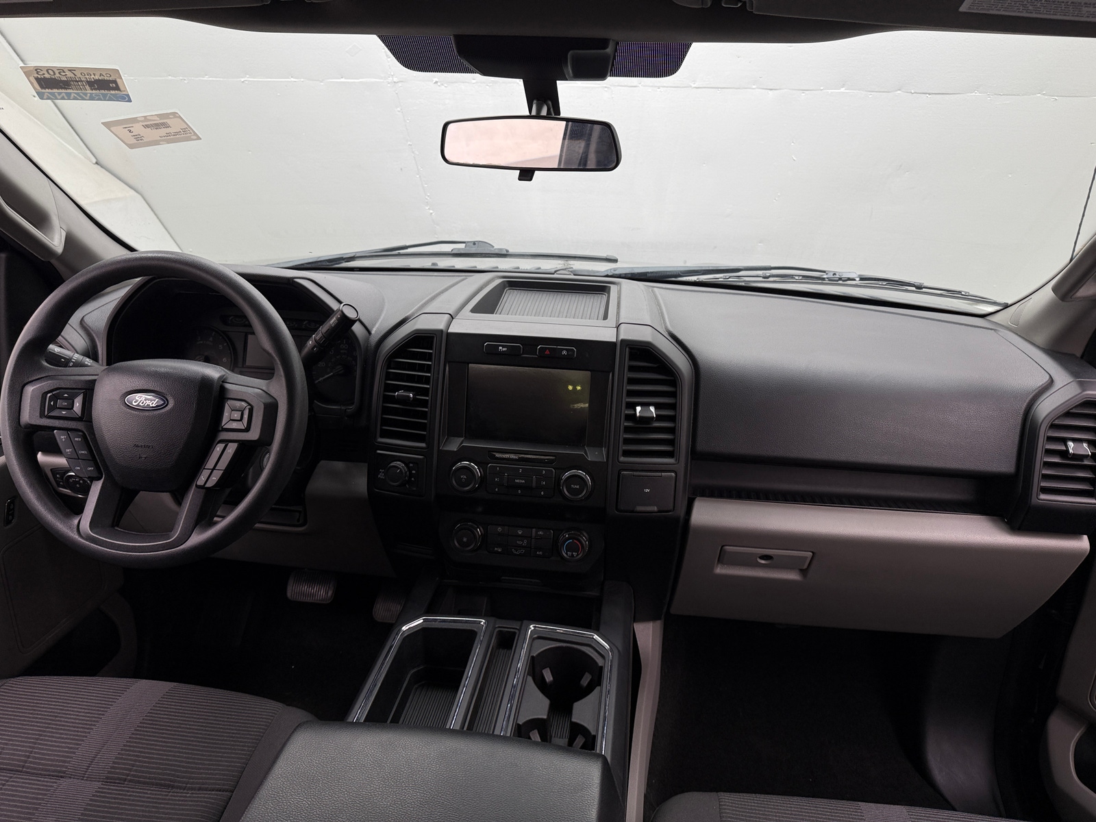 Thumbnail: 2019 Ford Econoline - 3