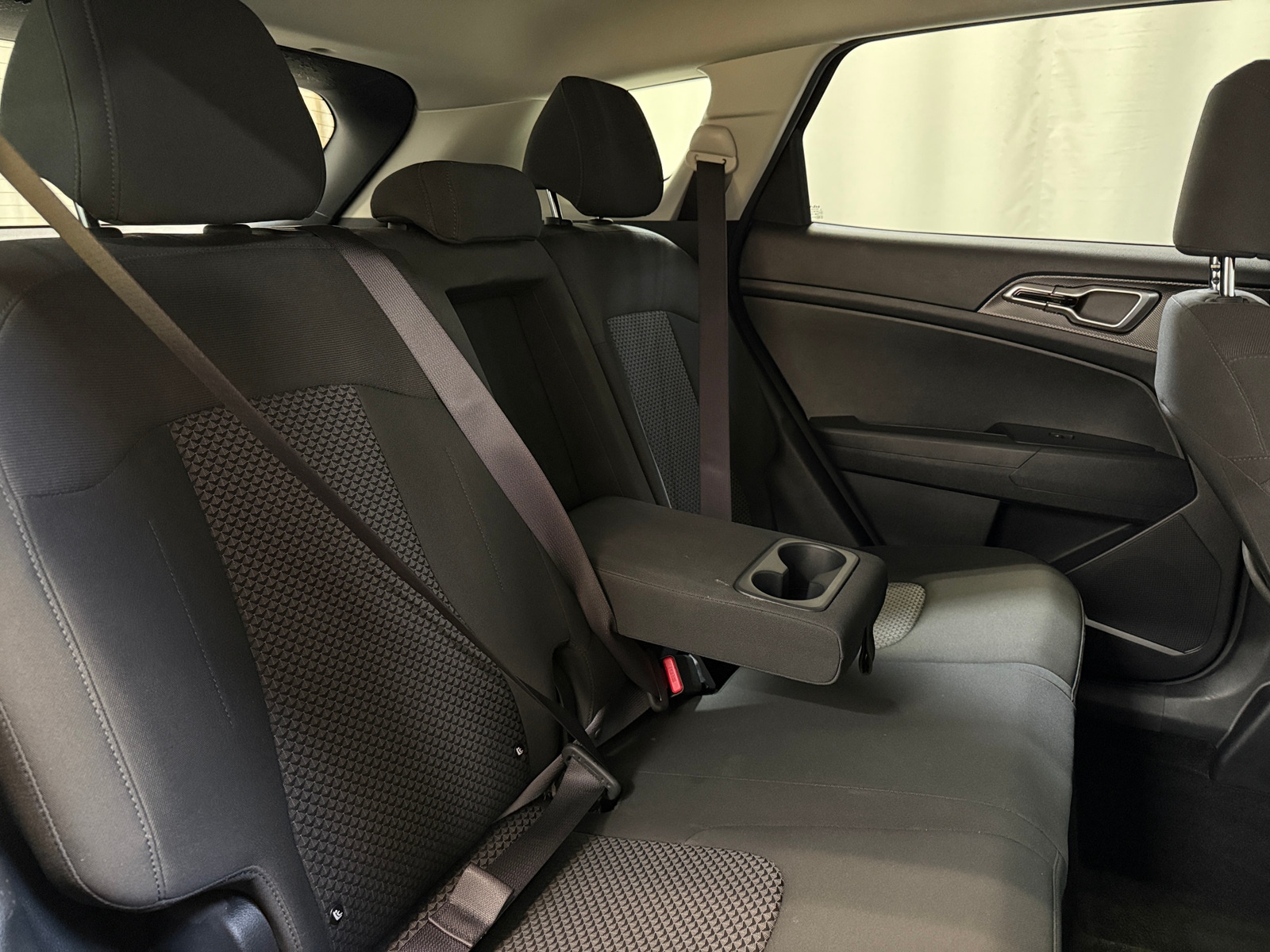 Thumbnail: 2024 Kia Sportage - 6