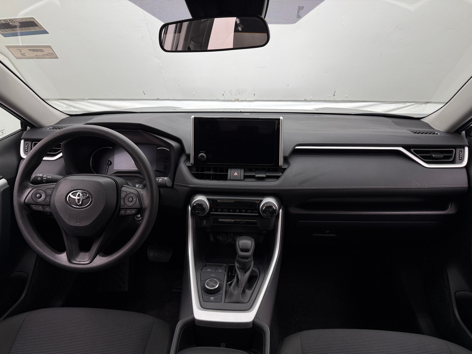 Thumbnail: 2025 Toyota RAV4 - 3