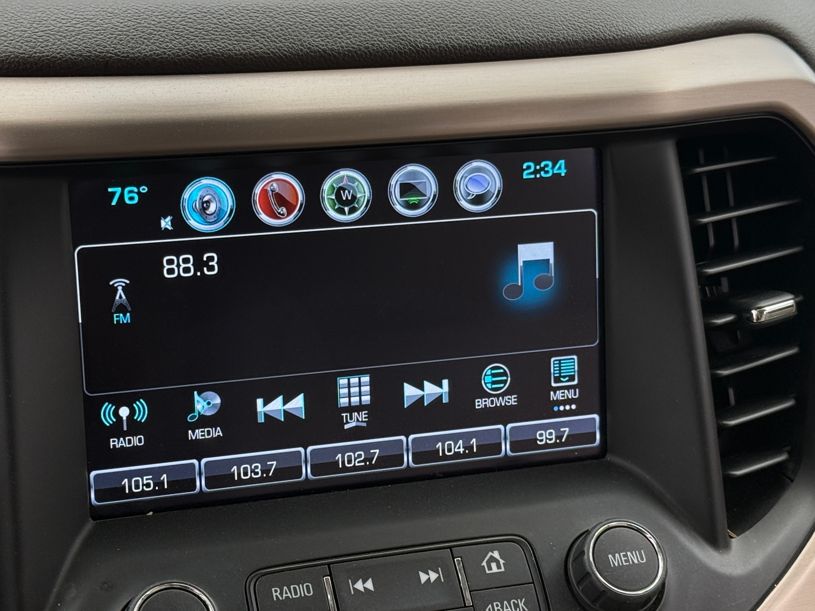 Thumbnail: 2019 GMC Acadia - 3