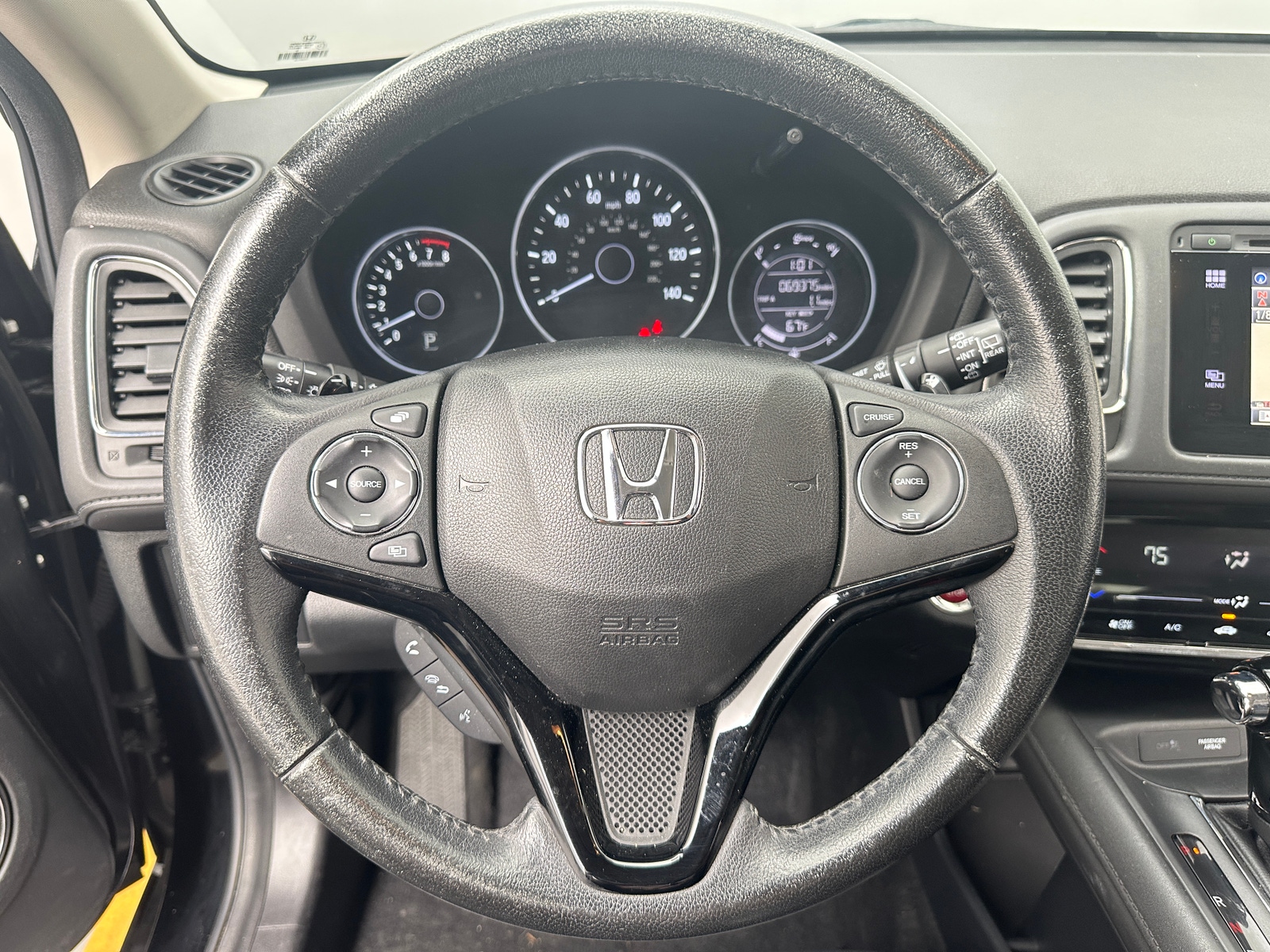 Thumbnail: 2016 Honda HR-V - 4