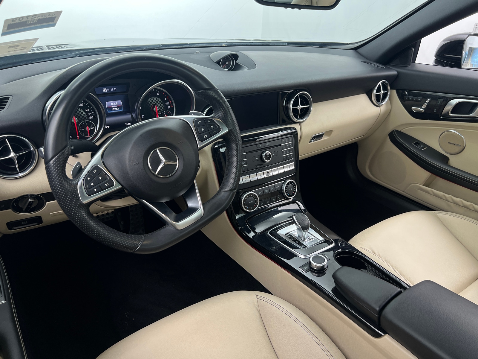 Thumbnail: 2018 Mercedes-Benz SLC - 2