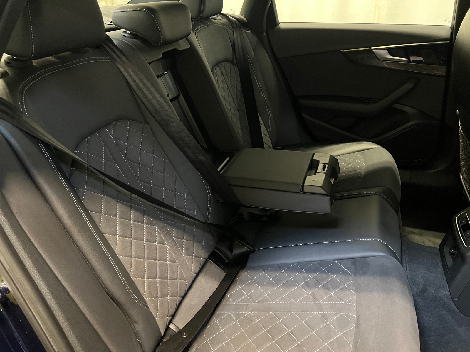 Thumbnail: 2022 Audi S4 - 5