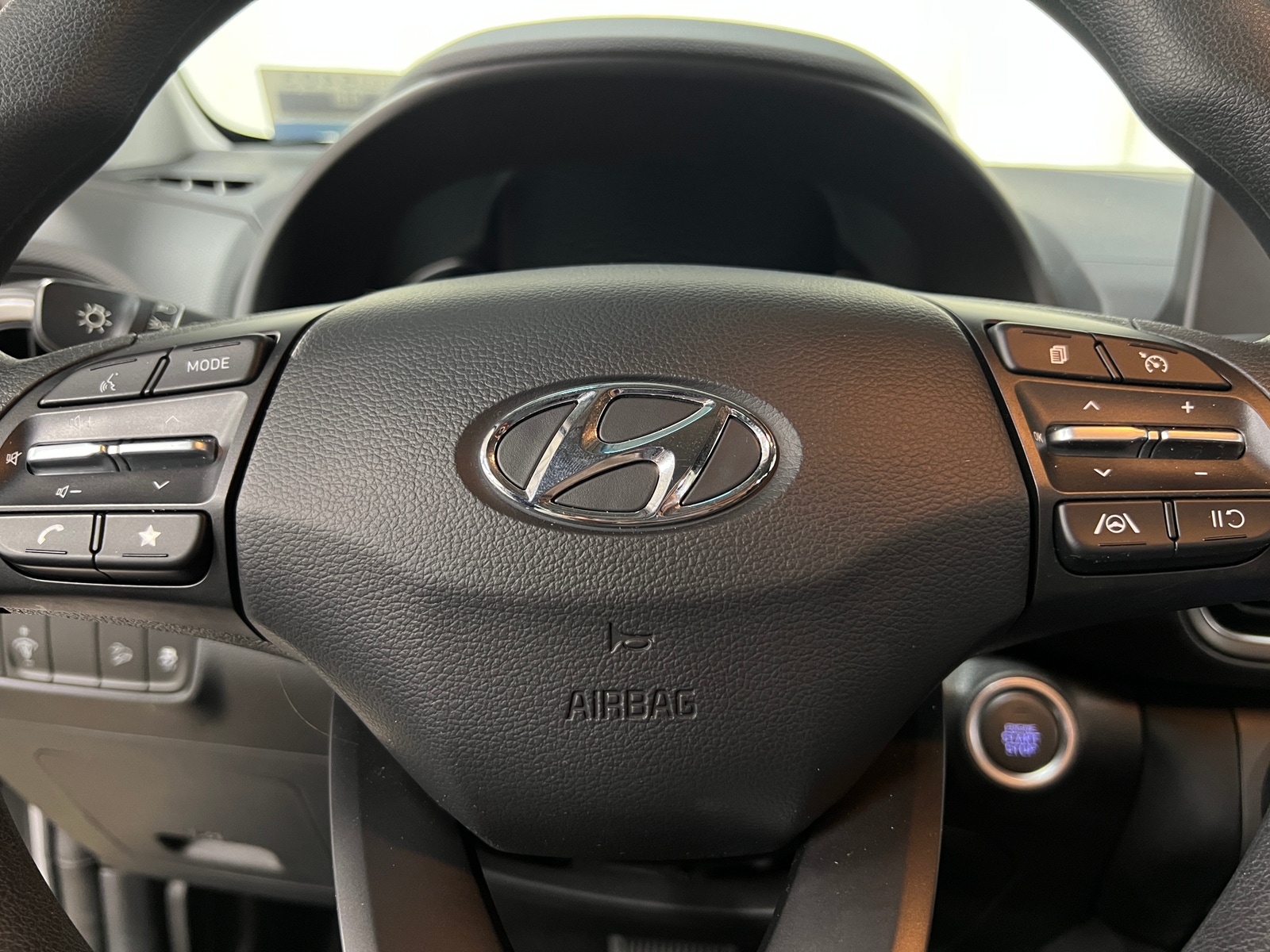 Thumbnail: 2023 Hyundai Kona - 5