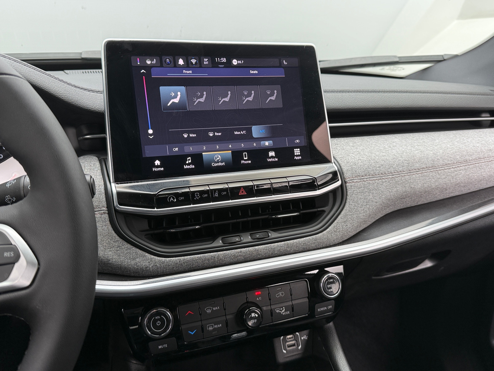 Thumbnail: 2024 Jeep Compass - 3