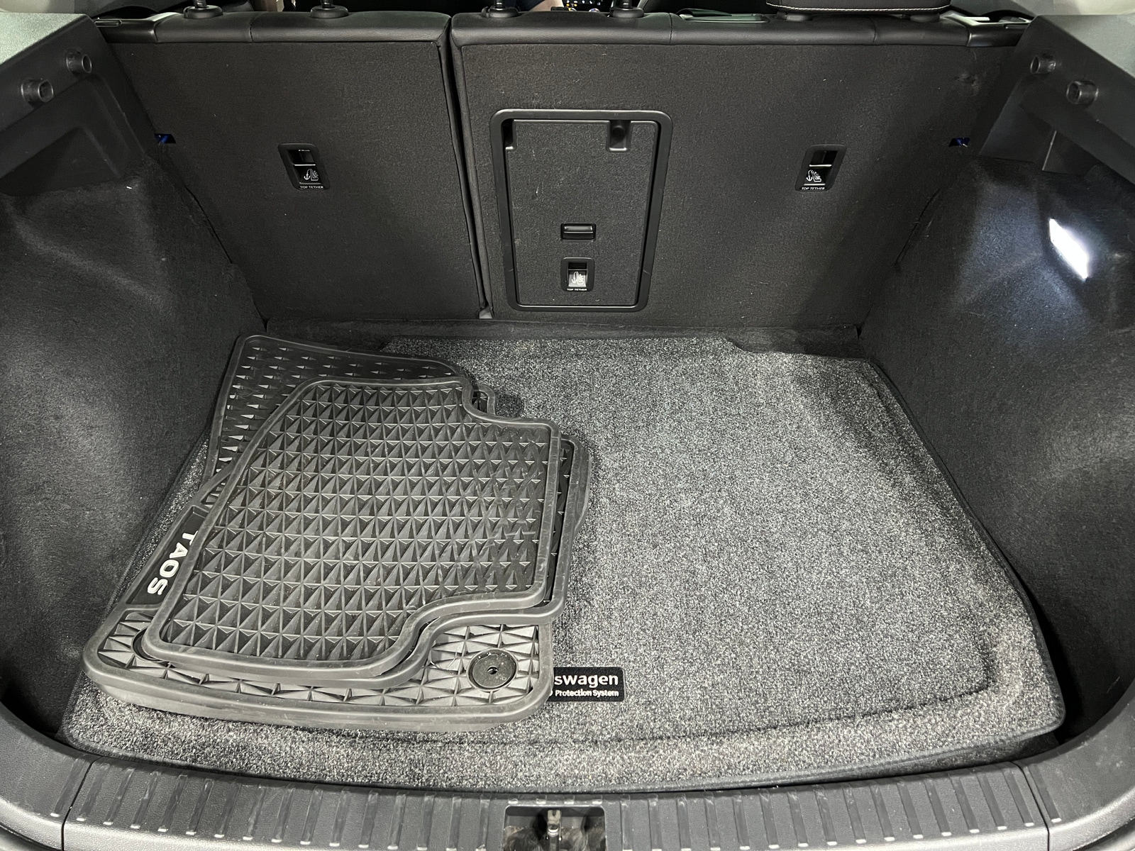 Thumbnail: 2024 Volkswagen Taos - 6