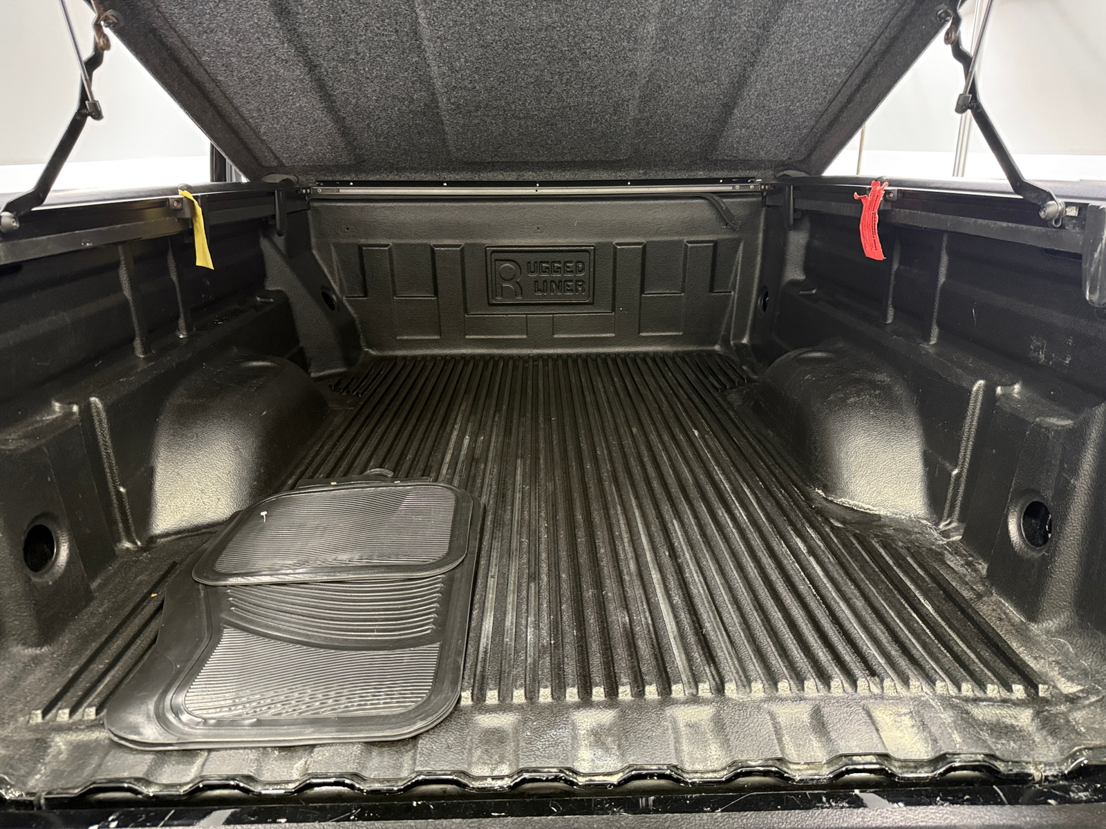 Thumbnail: 2022 Chevrolet Colorado - 7