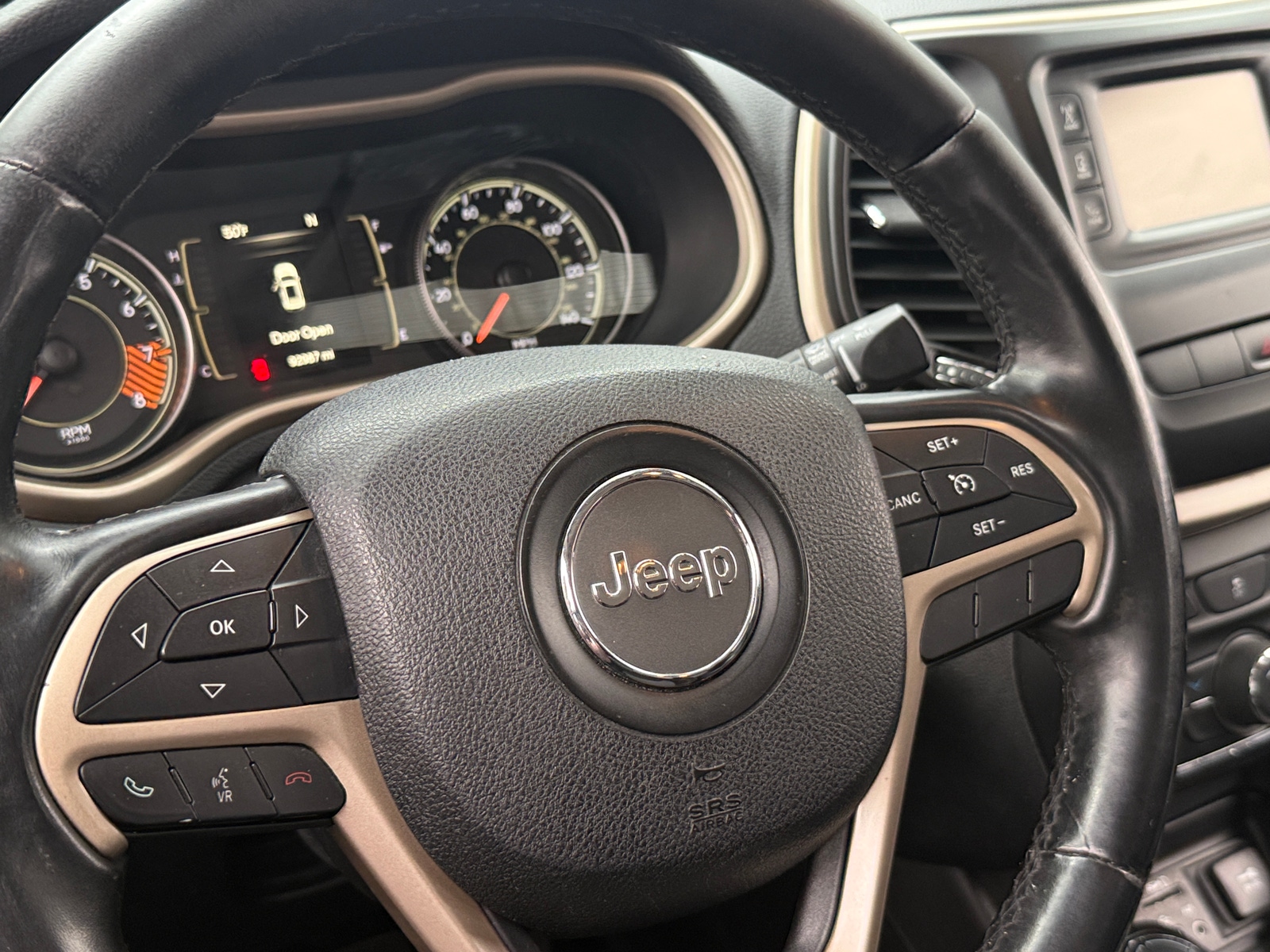 Thumbnail: 2014 Jeep Cherokee - 5