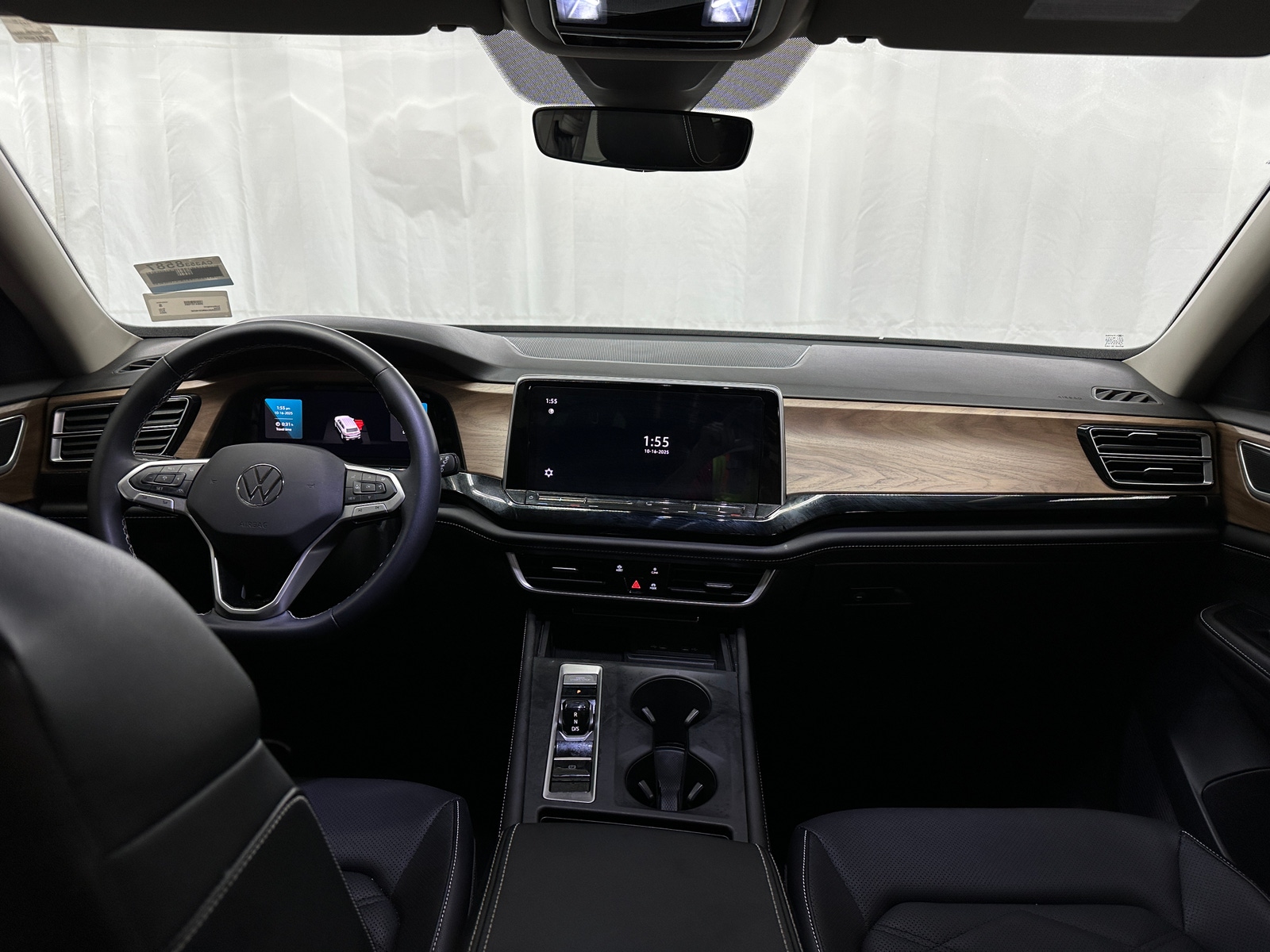 Thumbnail: 2024 Volkswagen Atlas - 2