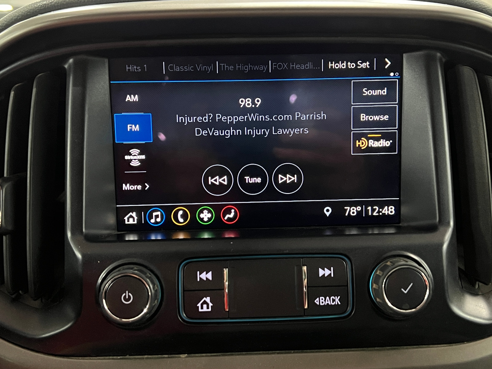Thumbnail: 2019 Chevrolet Colorado - 3