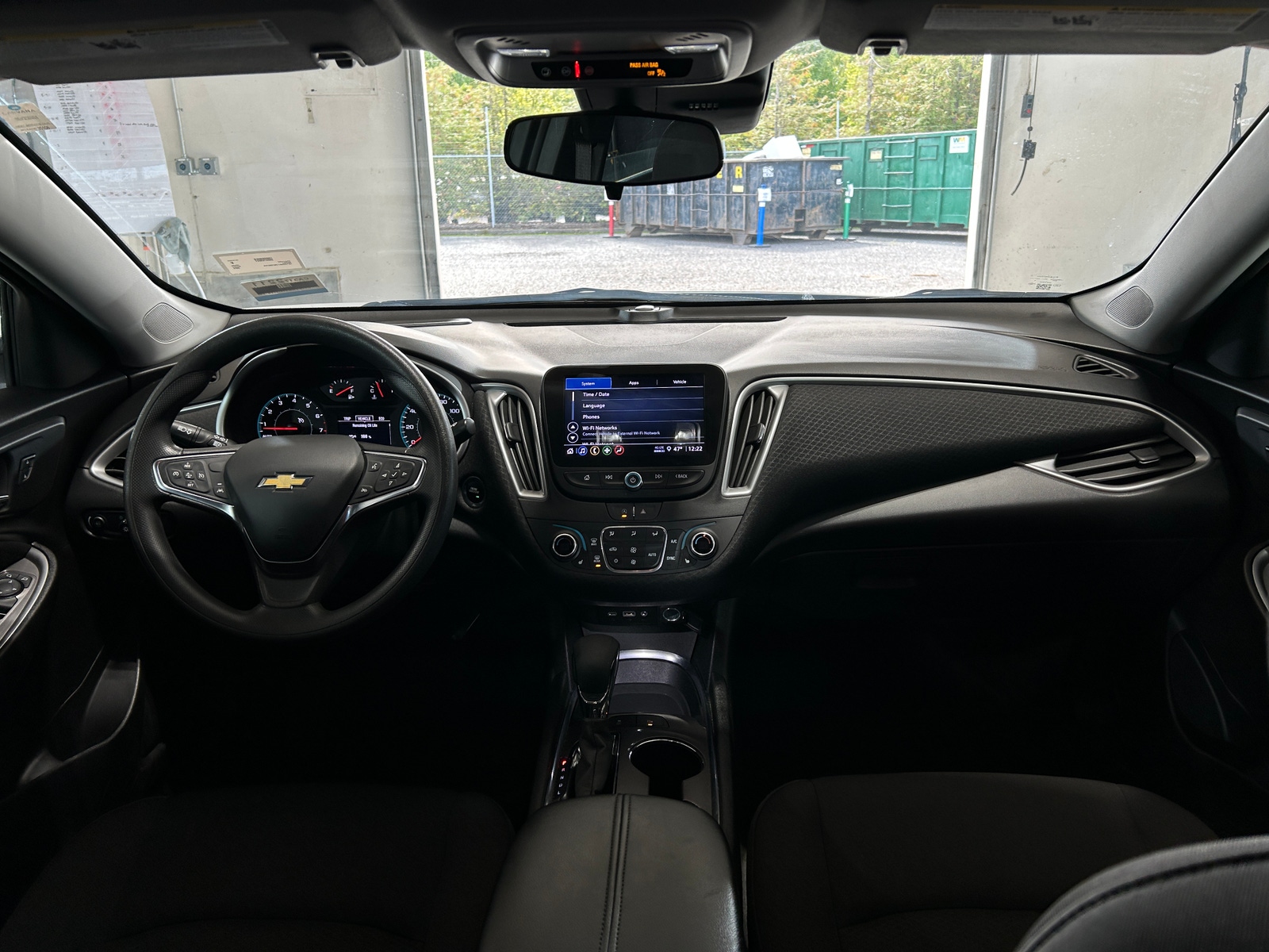 Thumbnail: 2024 Chevrolet Malibu - 3