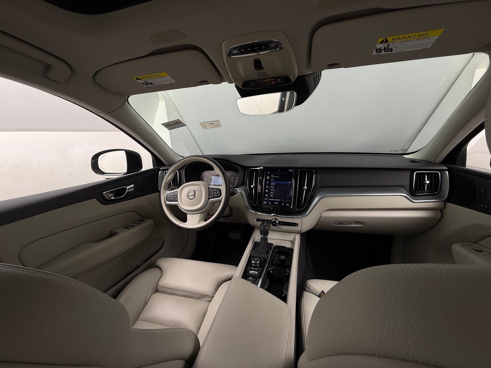 Thumbnail: 2019 Volvo XC60 - 2