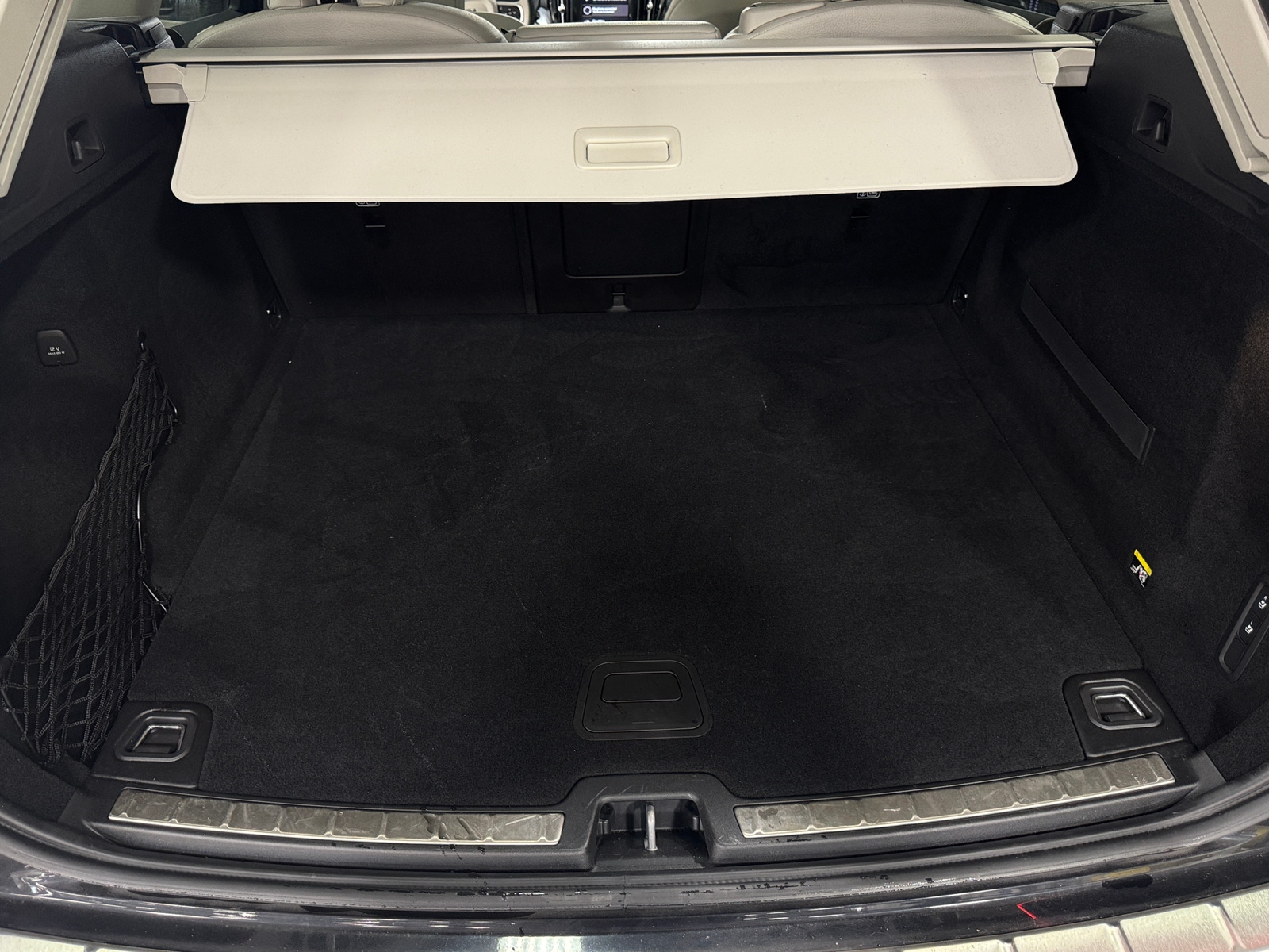 Thumbnail: 2019 Volvo XC60 - 6
