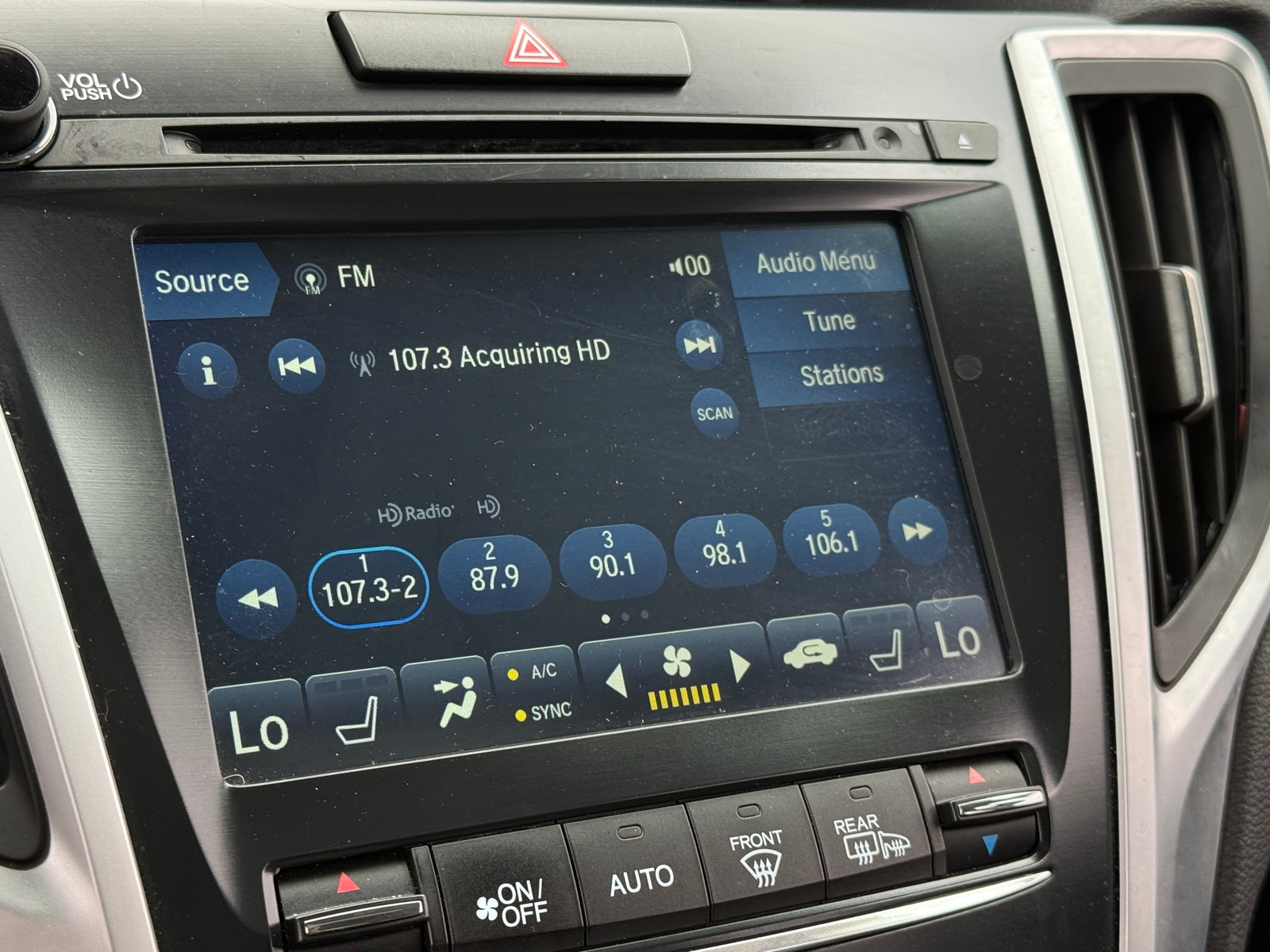 Thumbnail: 2018 Acura TLX - 3