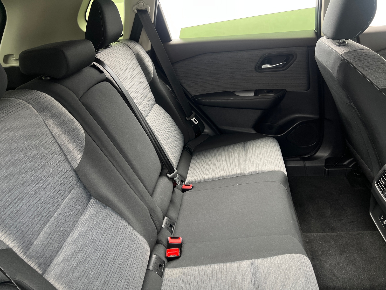 Thumbnail: 2023 Nissan Rogue - 6