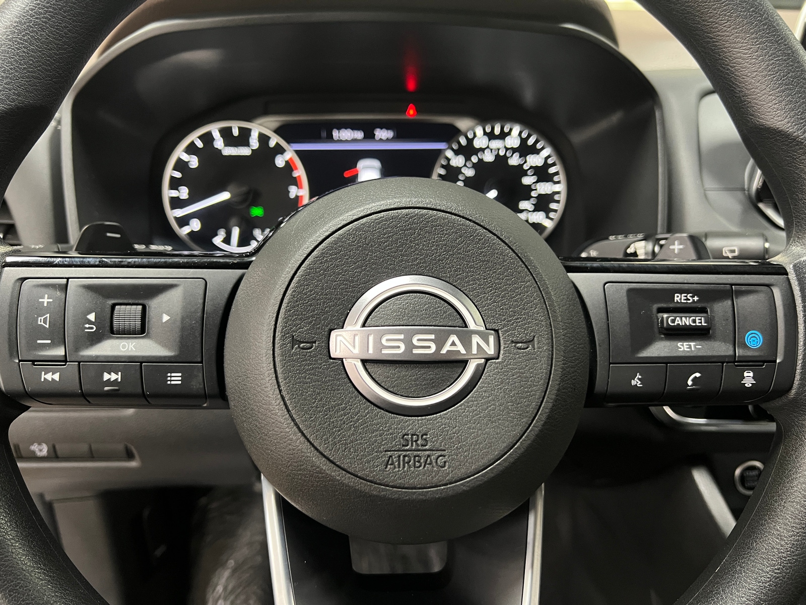 Thumbnail: 2023 Nissan Rogue - 5