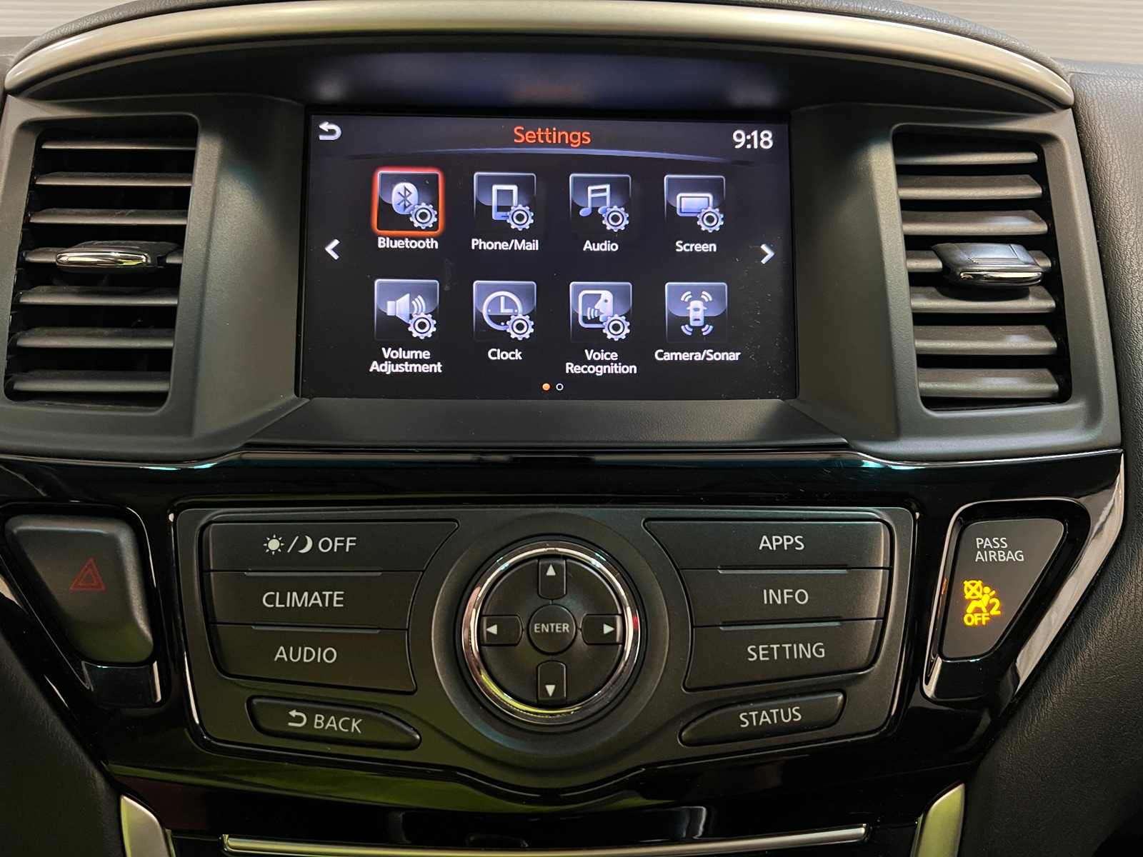 Thumbnail: 2018 Nissan Pathfinder - 4