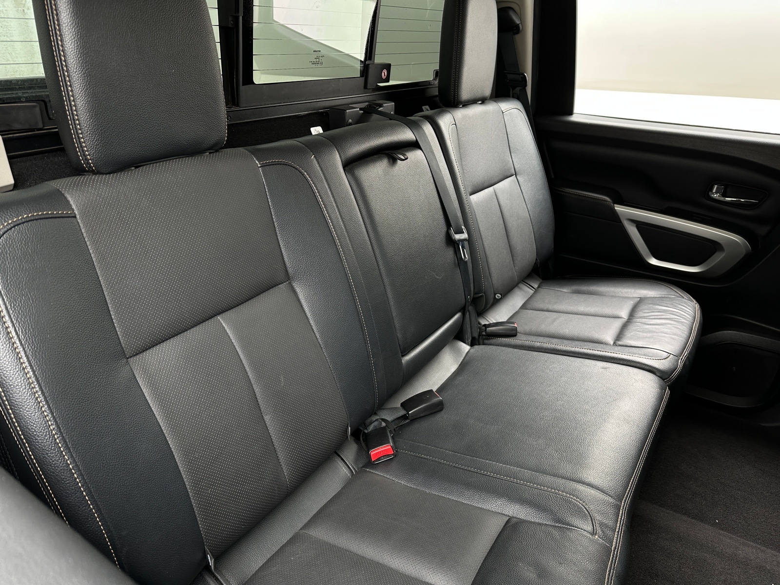 Thumbnail: 2016 Nissan Titan - 5
