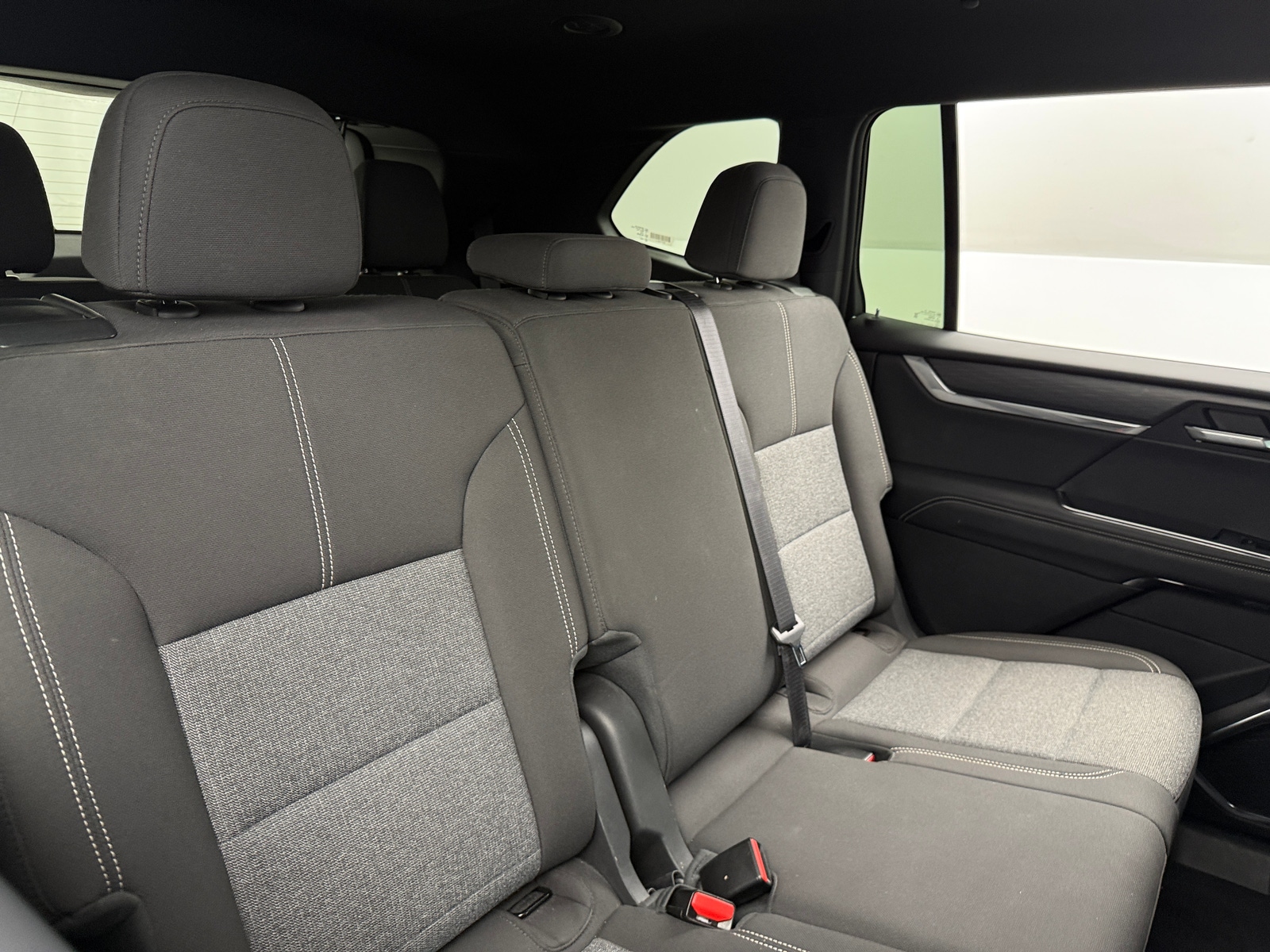 Thumbnail: 2025 GMC Acadia - 6