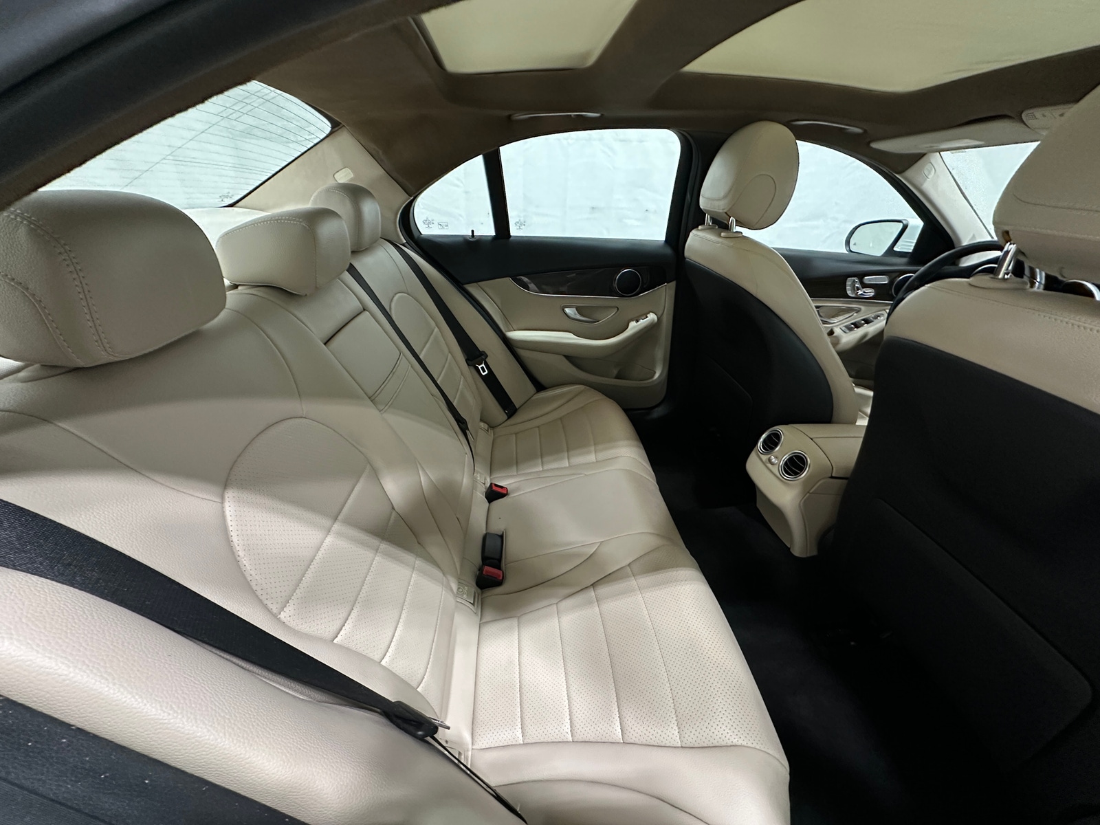 Thumbnail: 2016 Mercedes-Benz C-Class - 5