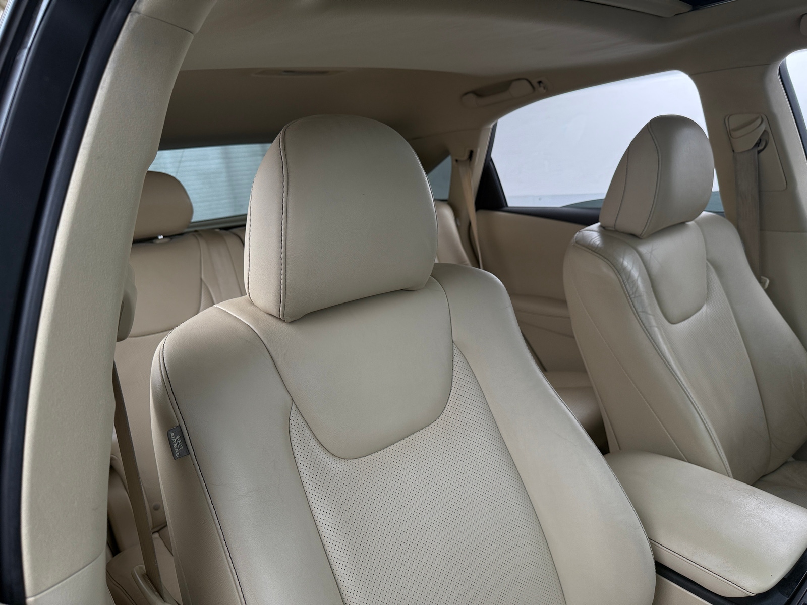 Thumbnail: 2015 Lexus RX - 2