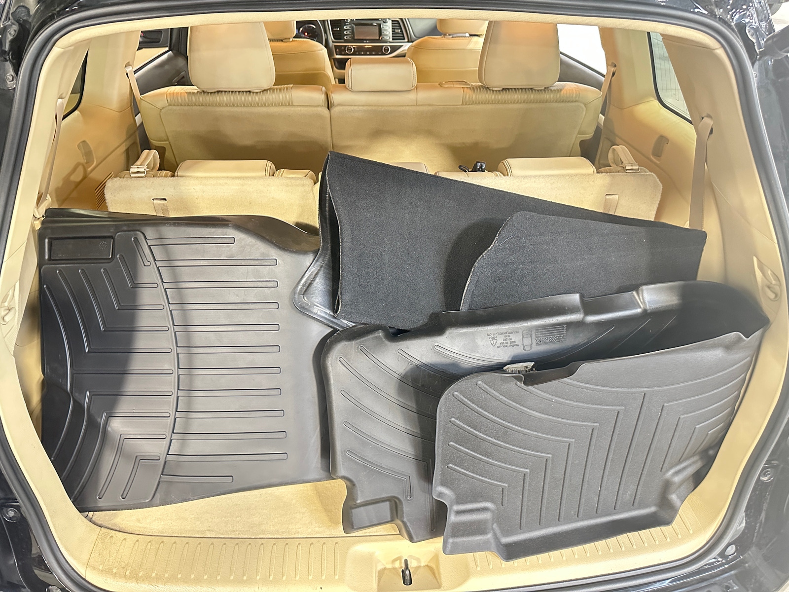 Thumbnail: 2015 Toyota Highlander - 7