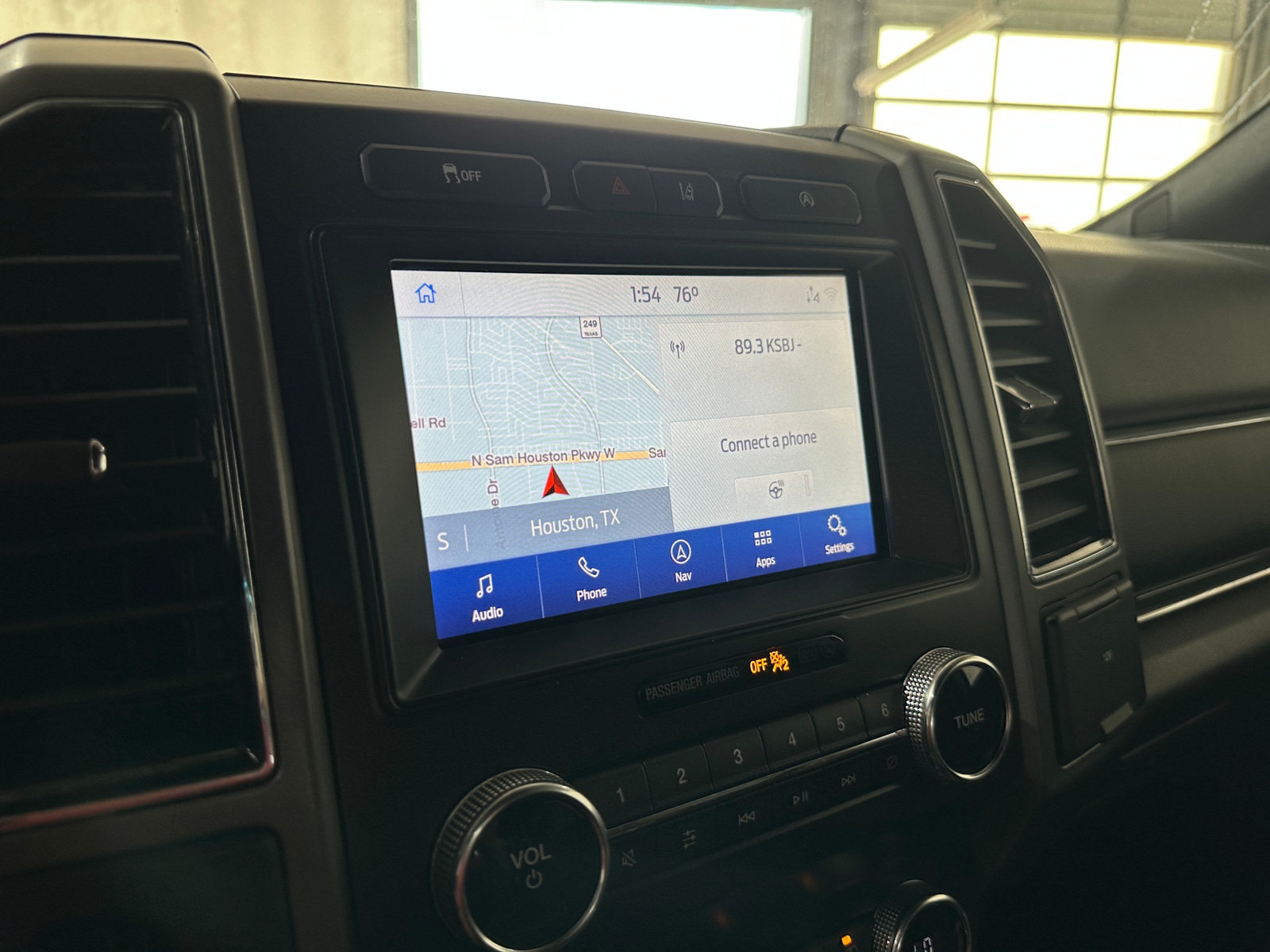 Thumbnail: 2020 Ford Expedition - 4