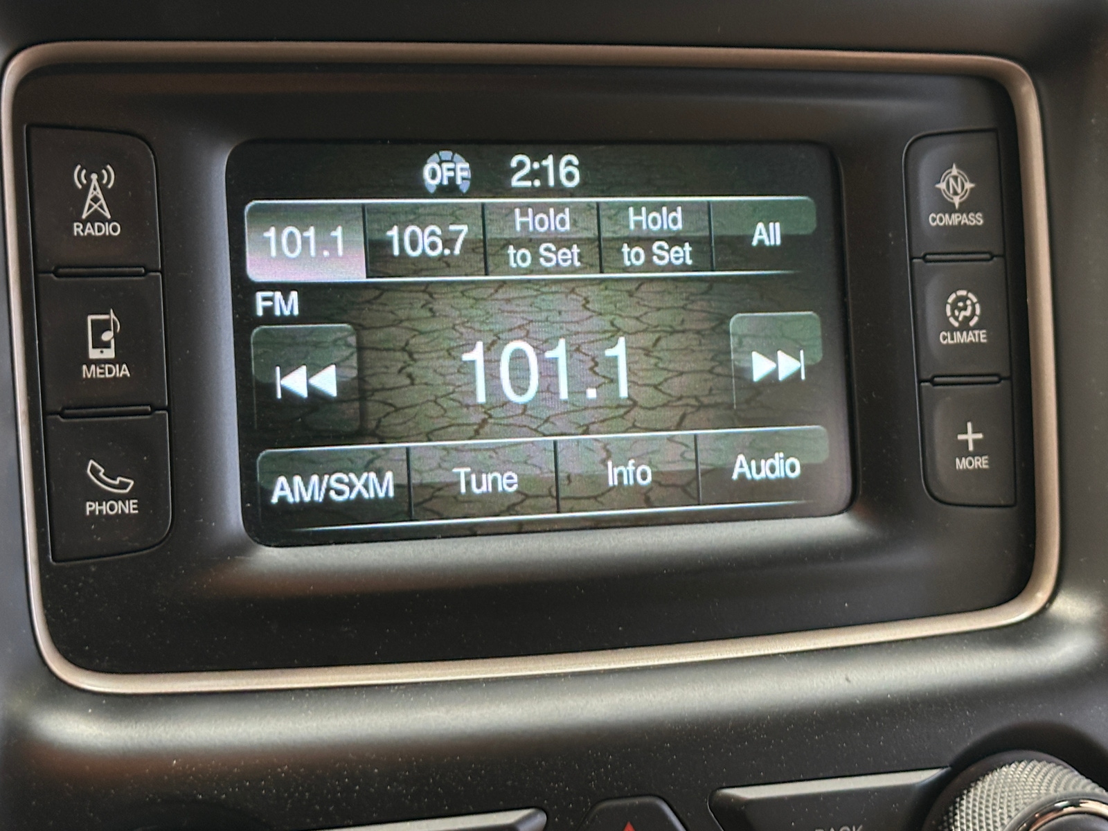 Thumbnail: 2017 Jeep Grand Cherokee - 4