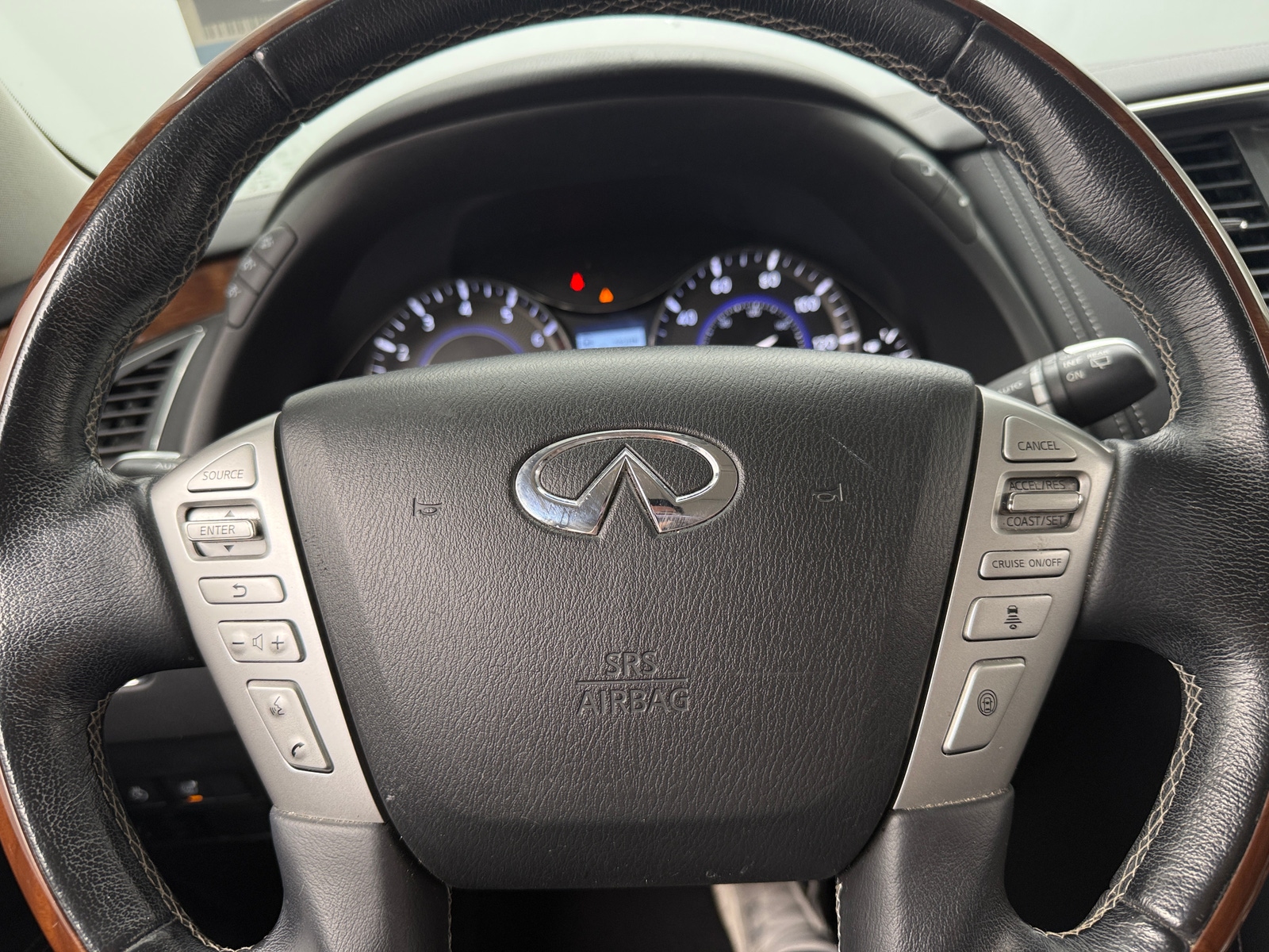 Thumbnail: 2019 INFINITI QX80 - 4