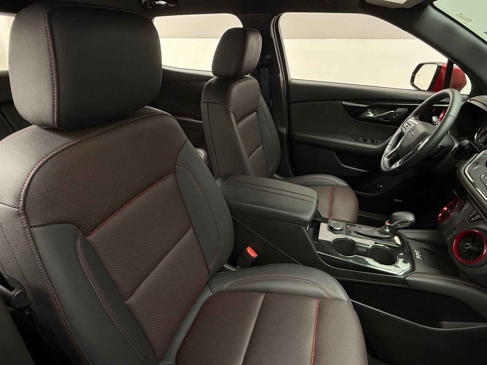 Thumbnail: 2025 Chevrolet Blazer - 2
