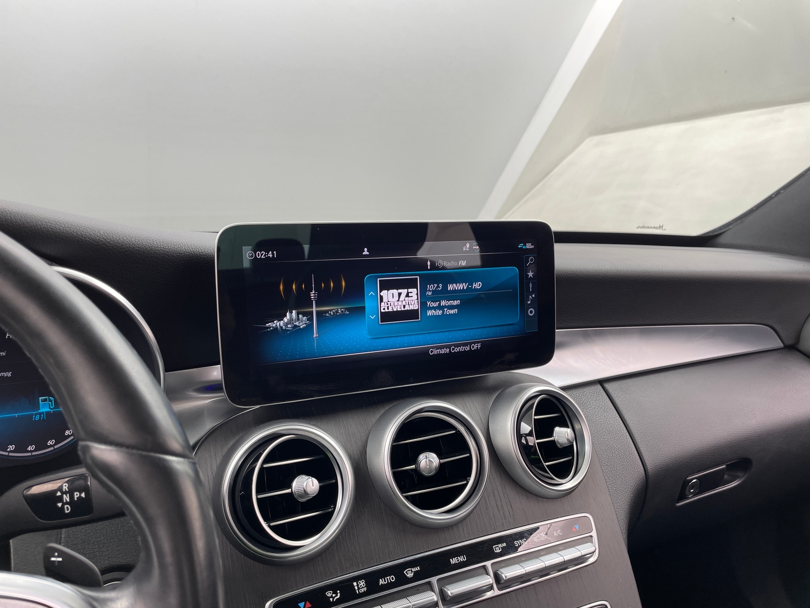 Thumbnail: 2021 Mercedes-Benz C-Class - 3