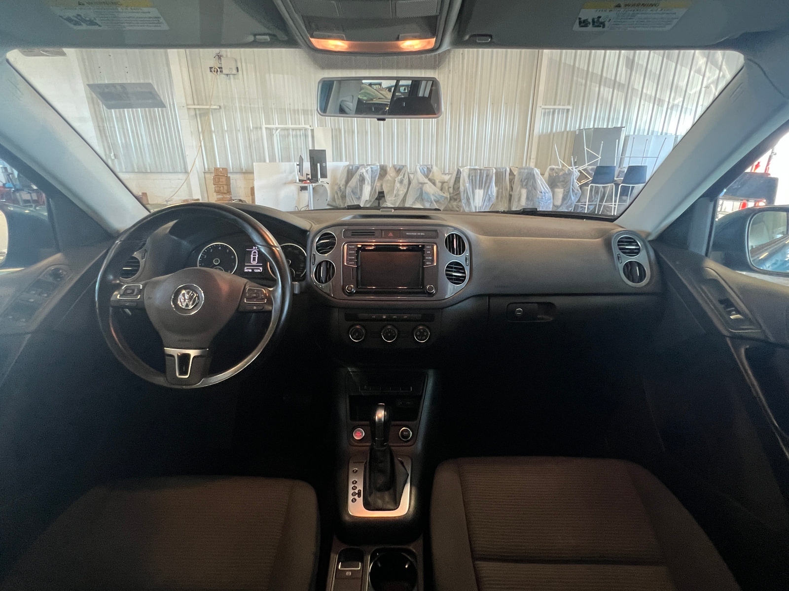 Thumbnail: 2018 Volkswagen Tiguan - 3