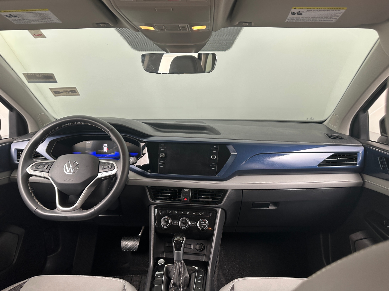 Thumbnail: 2024 Volkswagen Taos - 3