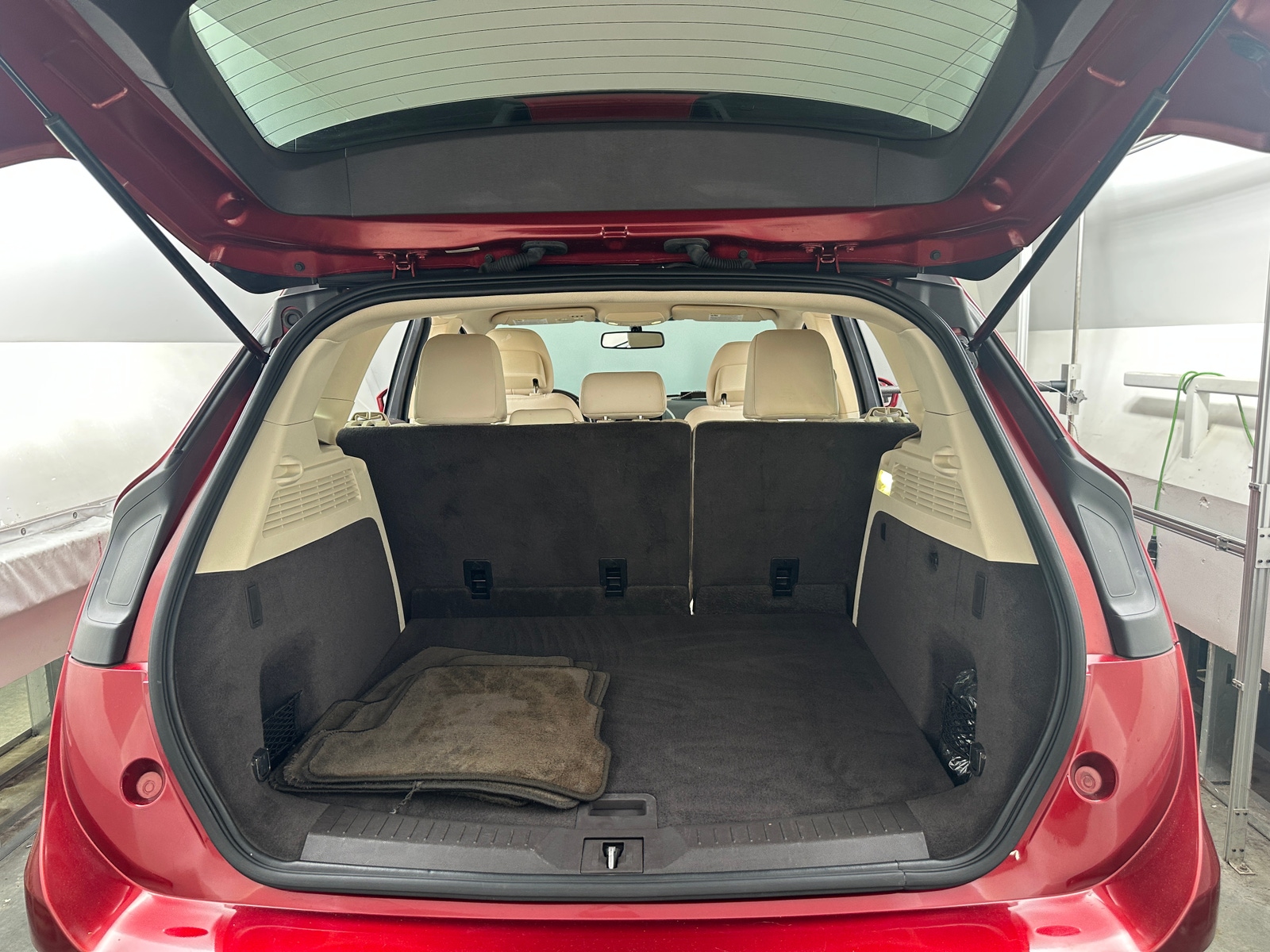 Thumbnail: 2015 Lincoln MKC - 6