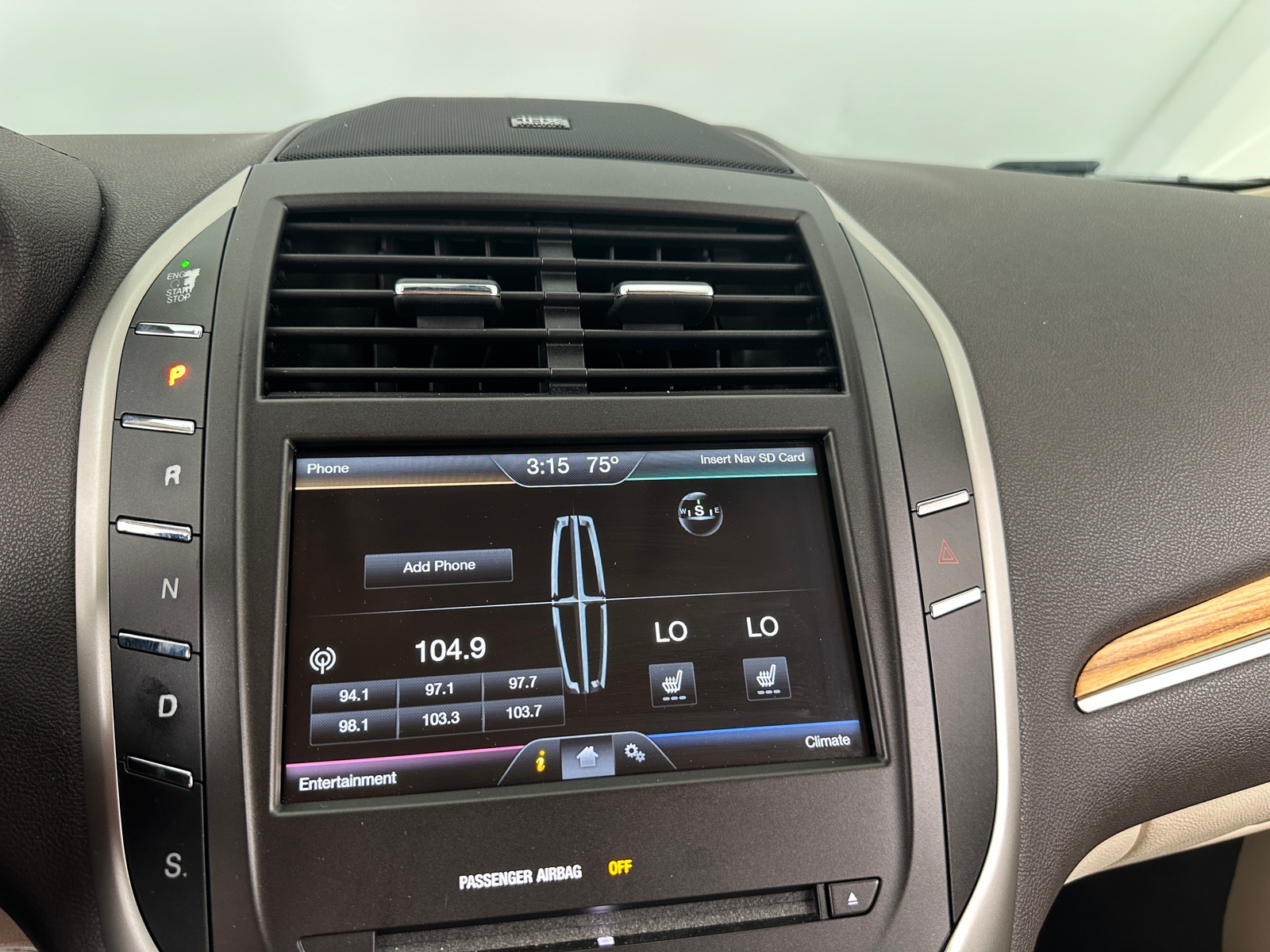 Thumbnail: 2015 Lincoln MKC - 3