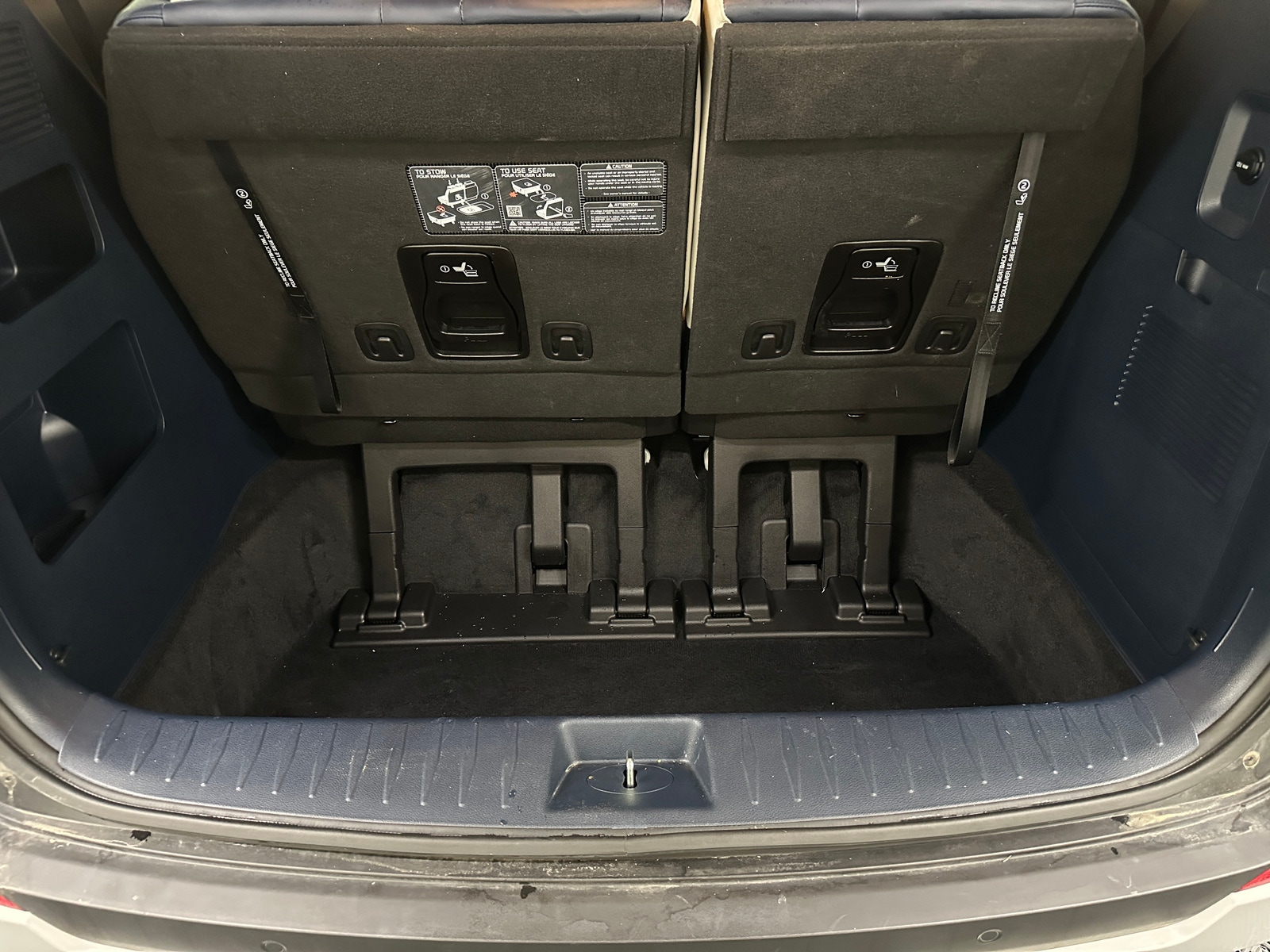 Thumbnail: 2025 Kia Carnival - 6