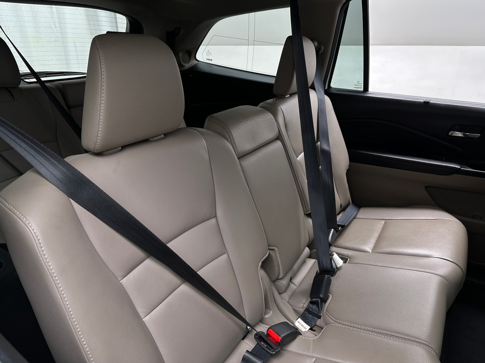 Thumbnail: 2017 Honda Pilot - 5