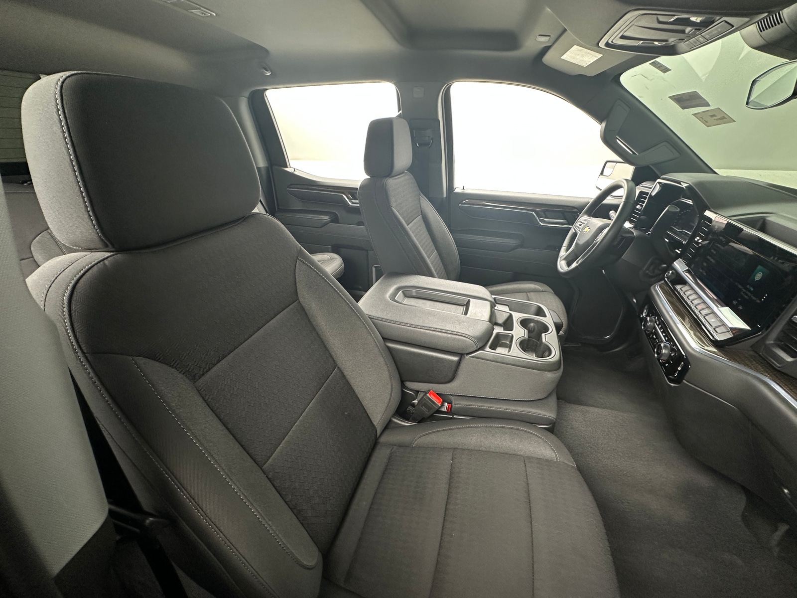 Thumbnail: 2024 Chevrolet Silverado 1500 - 2