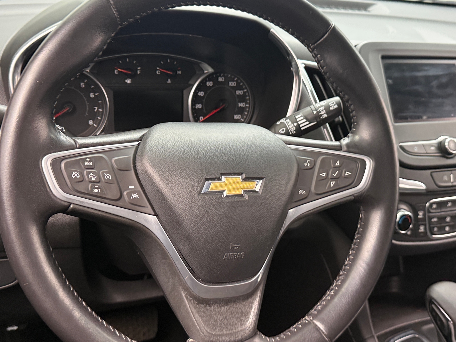 Thumbnail: 2022 Chevrolet Equinox - 5