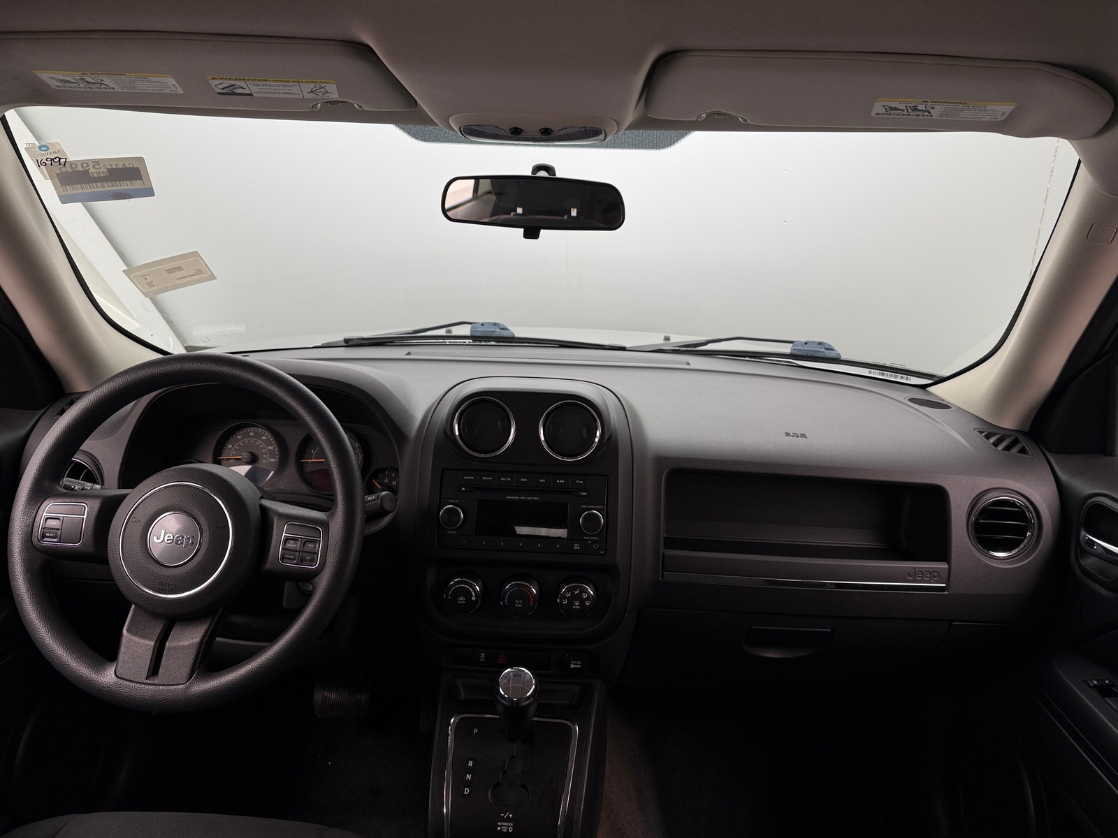 Thumbnail: 2014 Jeep Patriot - 3