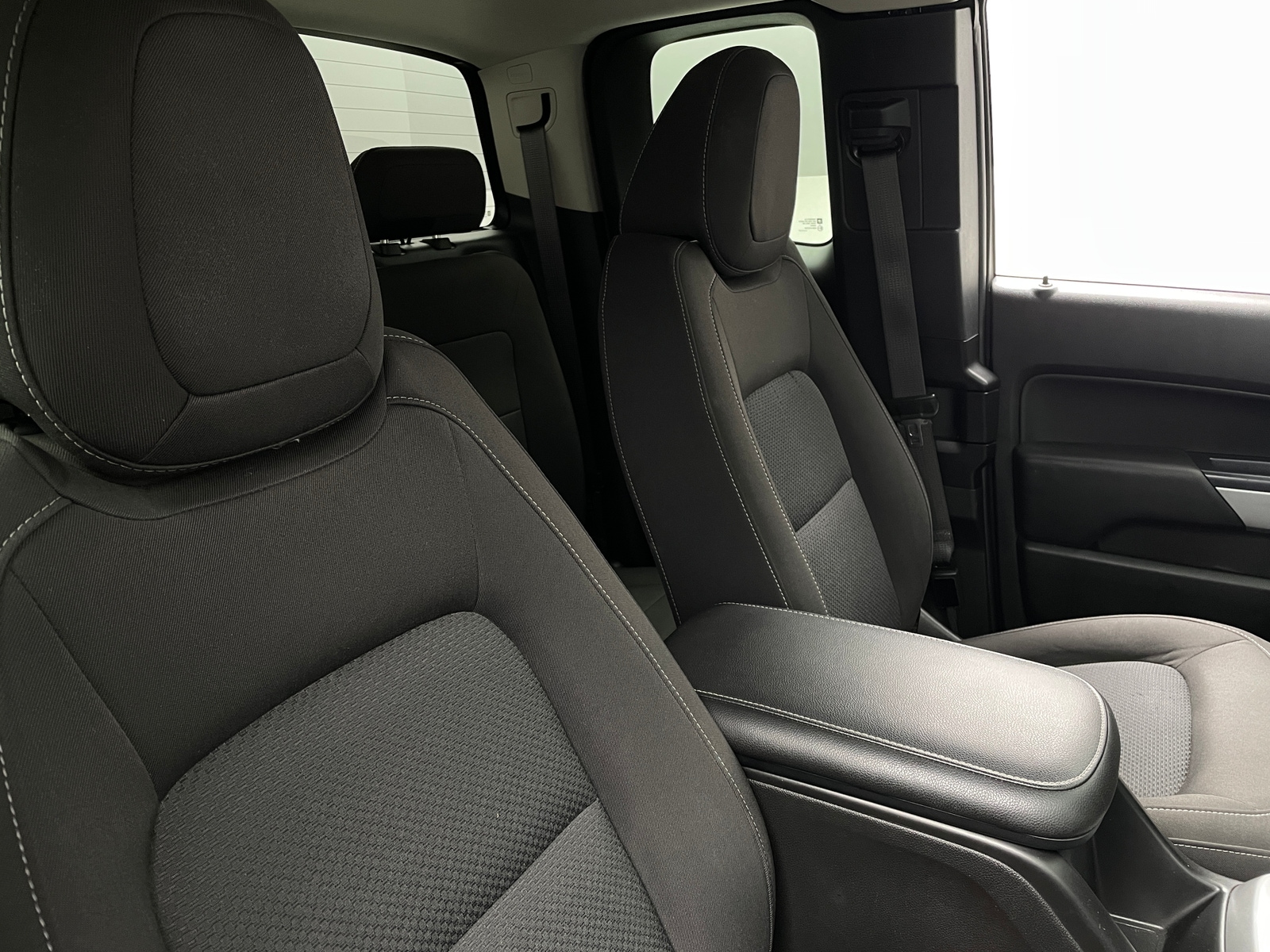 Thumbnail: 2017 Chevrolet Colorado - 2