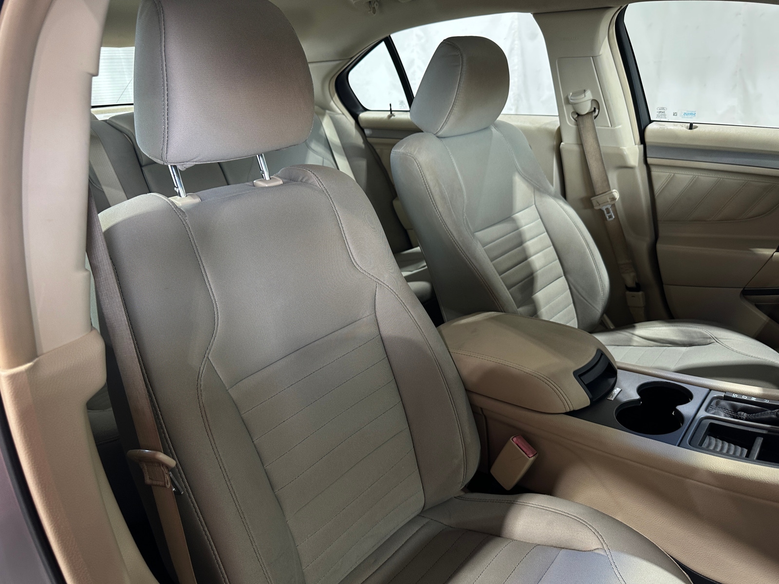 Thumbnail: 2016 Ford Taurus - 2