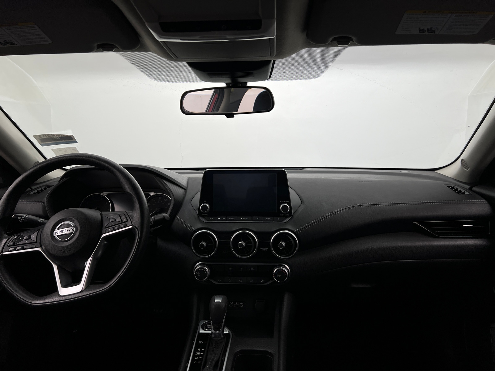 Thumbnail: 2023 Nissan Sentra - 3