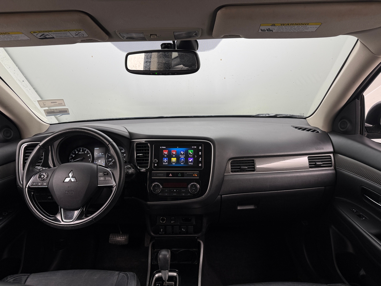 Thumbnail: 2019 Mitsubishi Outlander - 2